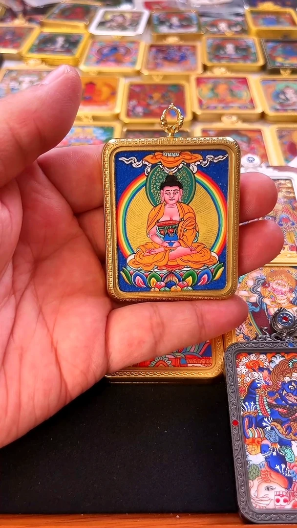 吊坠纯手绘阿弥陀佛唐卡