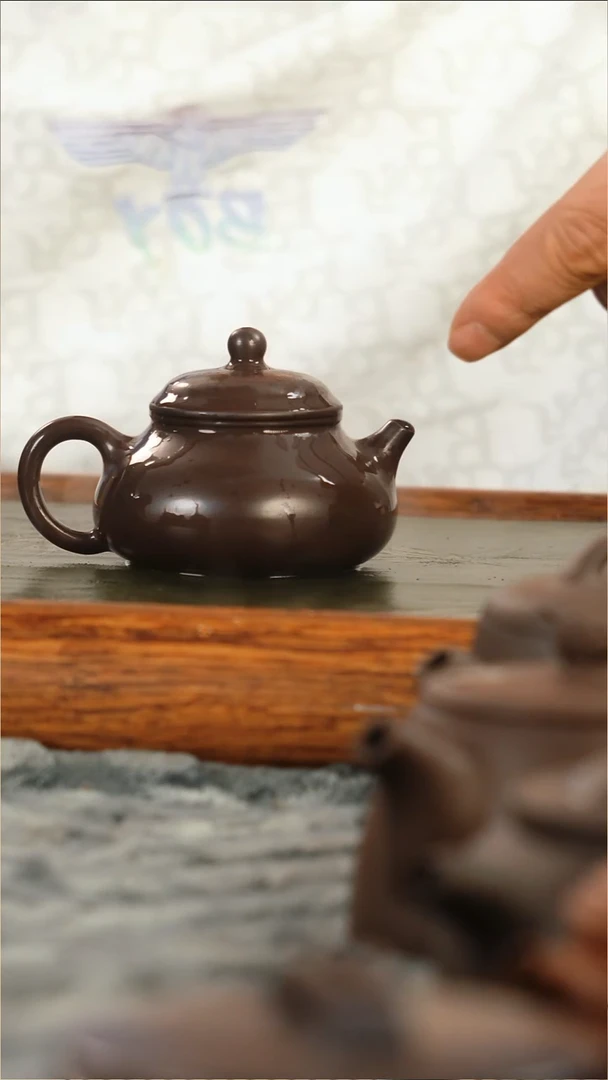 茶壶紫砂百目茄皮紫泥小容天