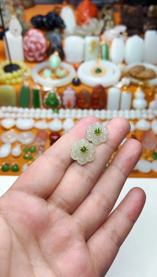 【闪购商品】和田玉耳饰银S925镶嵌耳饰01