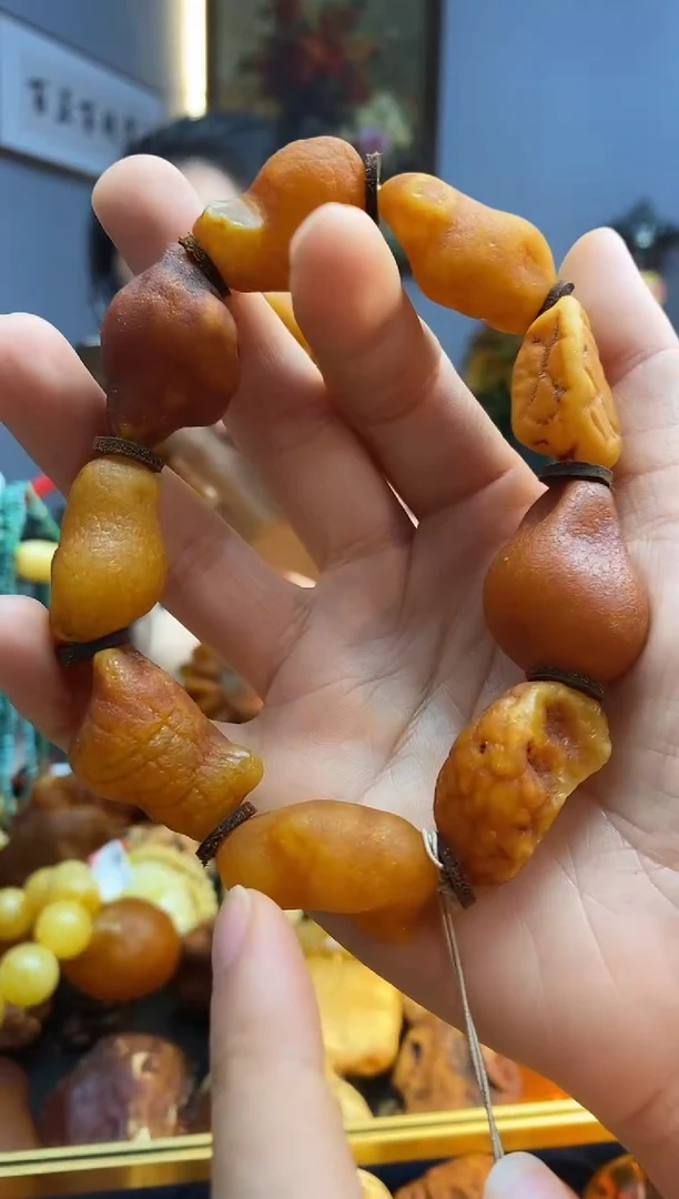 未镶嵌琥珀手串手串