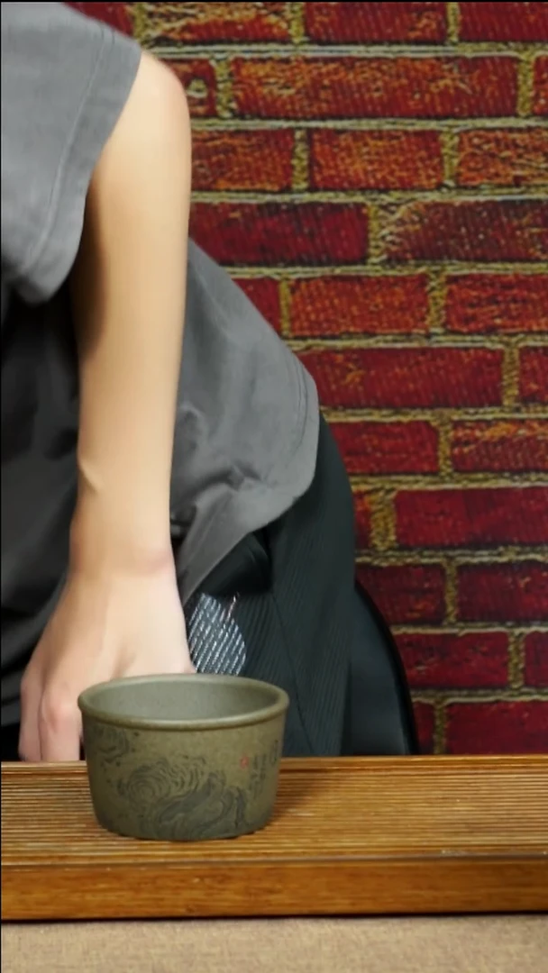 茶杯紫砂王*业南柯记全手刻鱼杯
