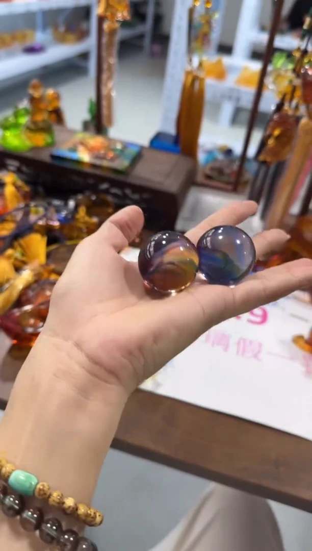 手工艺品琉璃：*琉璃球1对