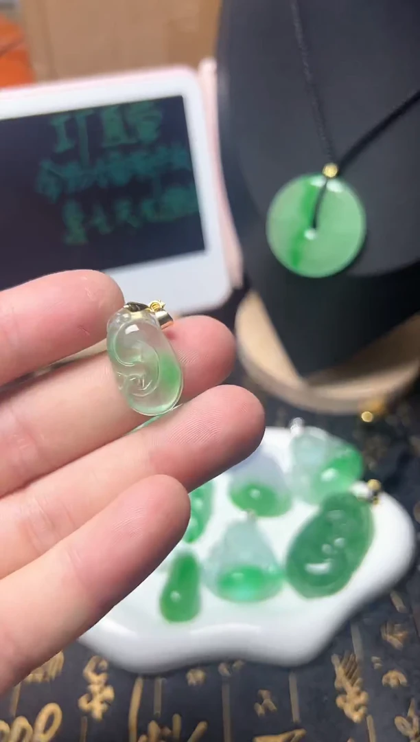 颈饰未镶嵌翡翠所见即所得，一图一物