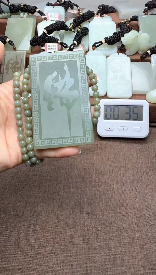 颈饰未镶嵌和田玉1