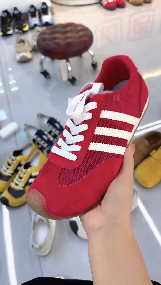 306红色39码一双