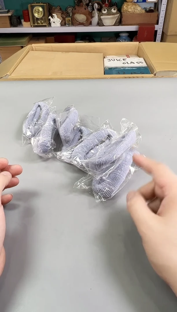 瓷片熊***白091中古产品，默认微瑕，谨慎参拍