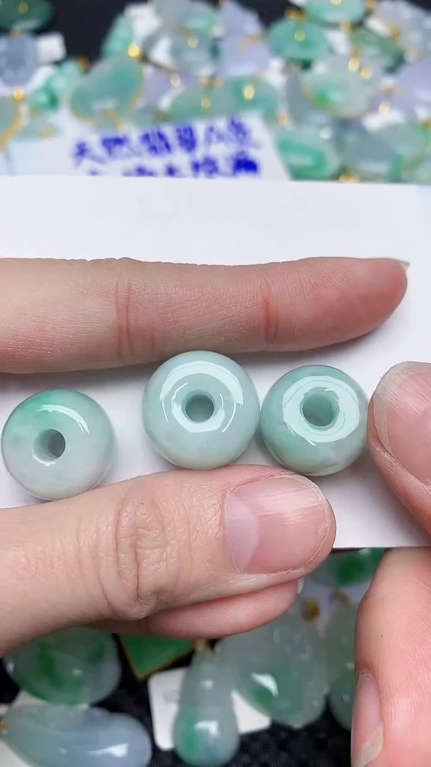 【闪购商品】翡翠颈饰未镶嵌45345345