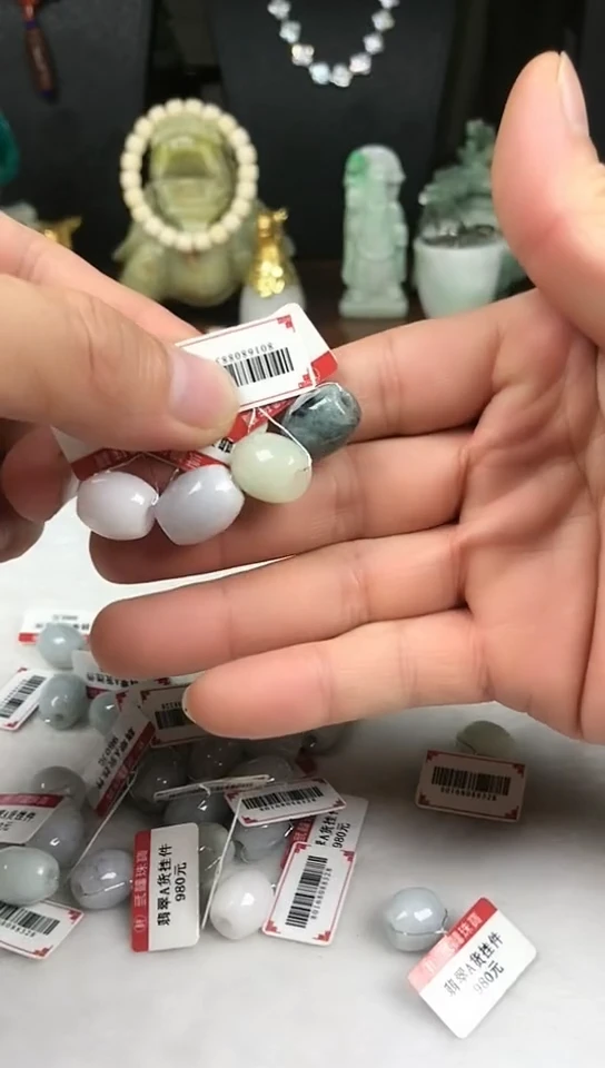 未镶嵌挂件翡翠路路通