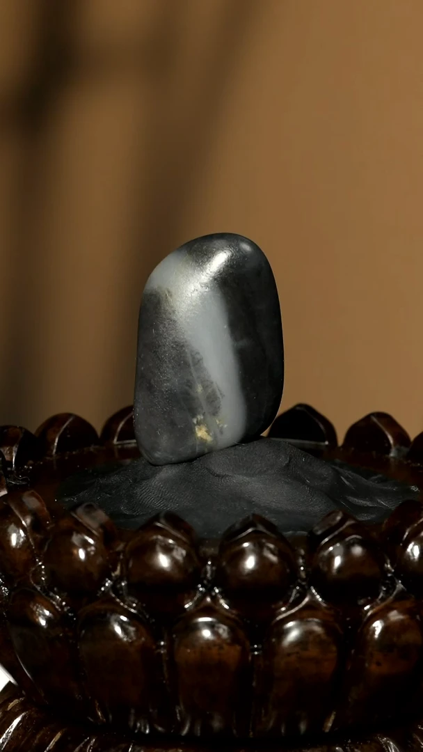 吊坠(不含链)未镶嵌和田玉（子料）17.3克