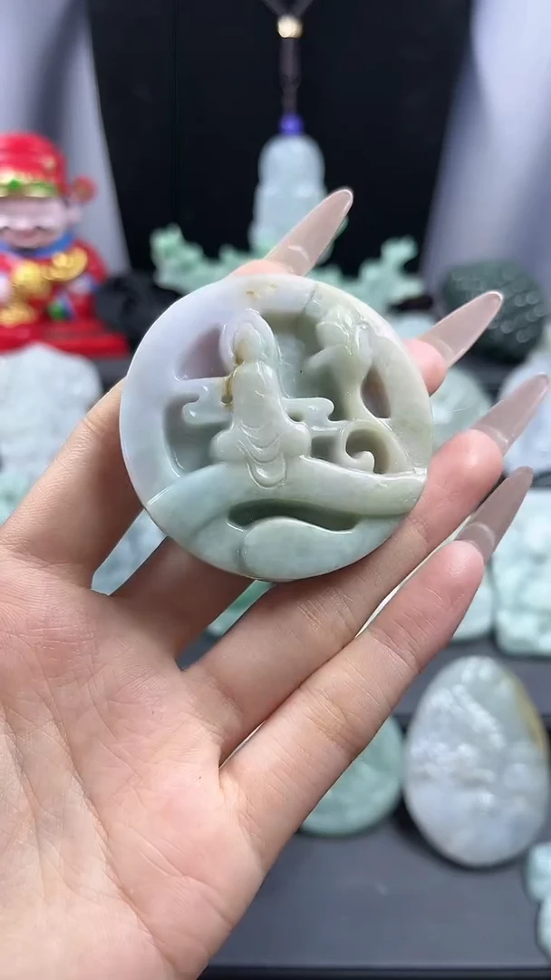 【闪购商品】翡翠颈饰未镶嵌悟道