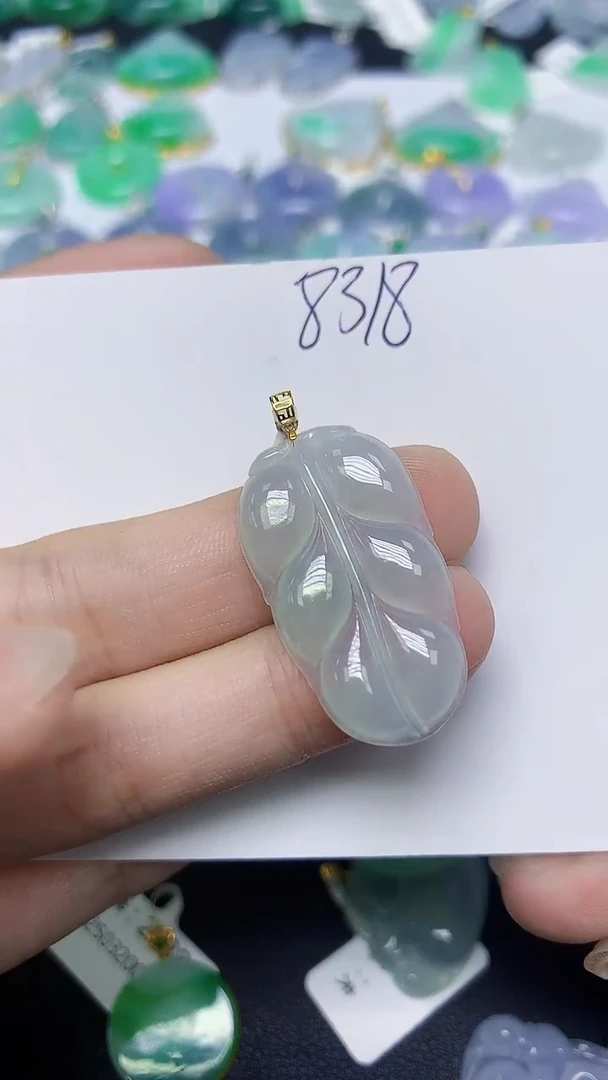 翡翠18K金镶嵌颈饰 天然缅甸翡翠A货