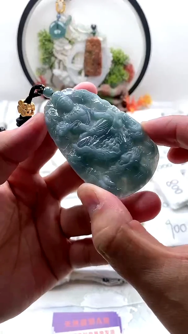 颈饰未镶嵌翡翠大势至