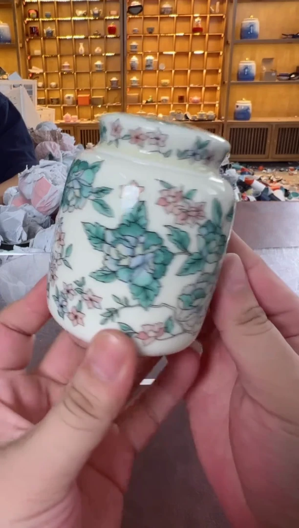 瓷片鸣盏居11111111山茶花茶叶罐