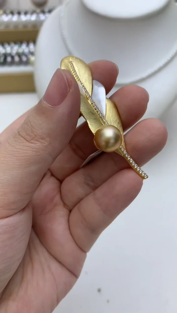 未镶嵌胸饰海水珍珠e27