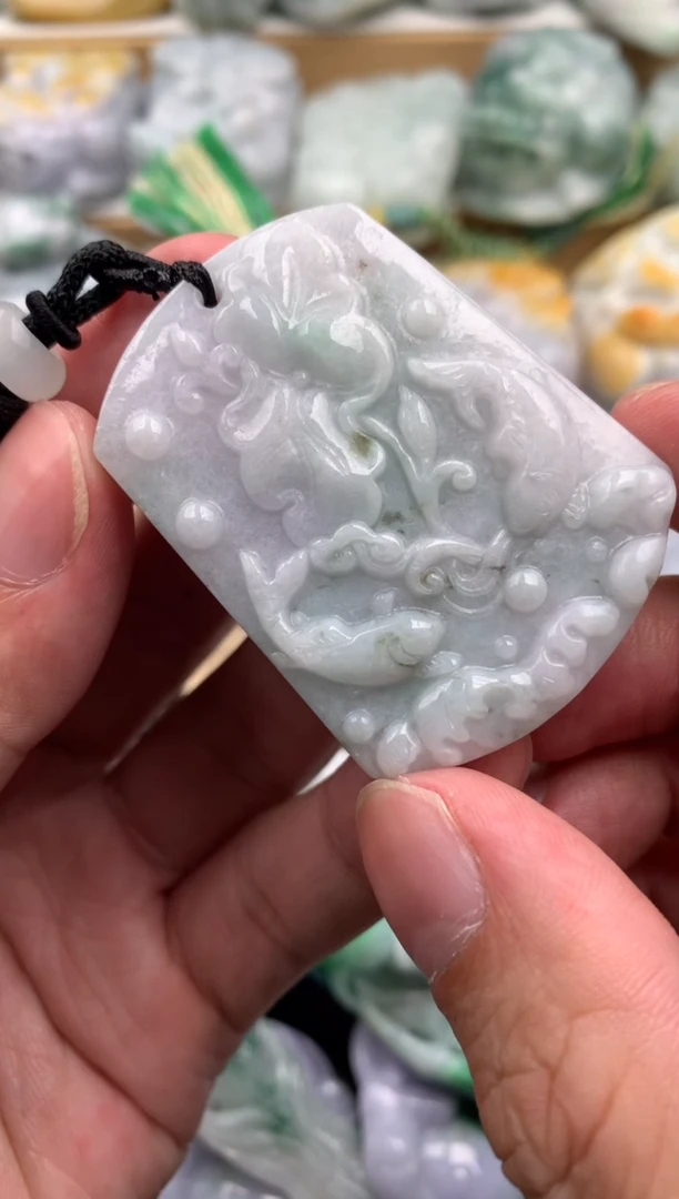 吊坠(不含链)未镶嵌翡翠1