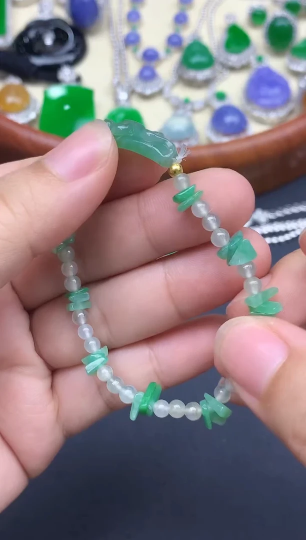 未镶嵌手链翡翠61-中国好珍宝