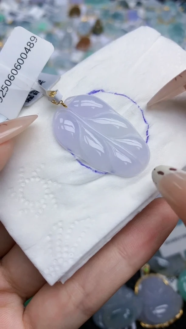 翡翠18K金镶嵌颈饰394   天然翡翠A货