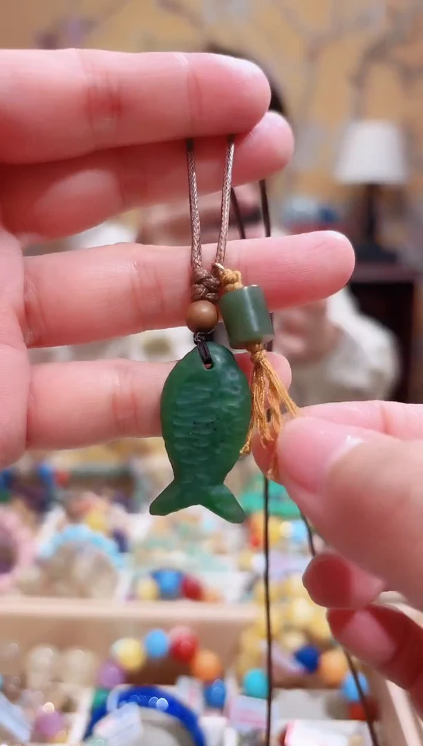 颈饰未镶嵌和田玉和田玉，年年有鱼，连年有鱼