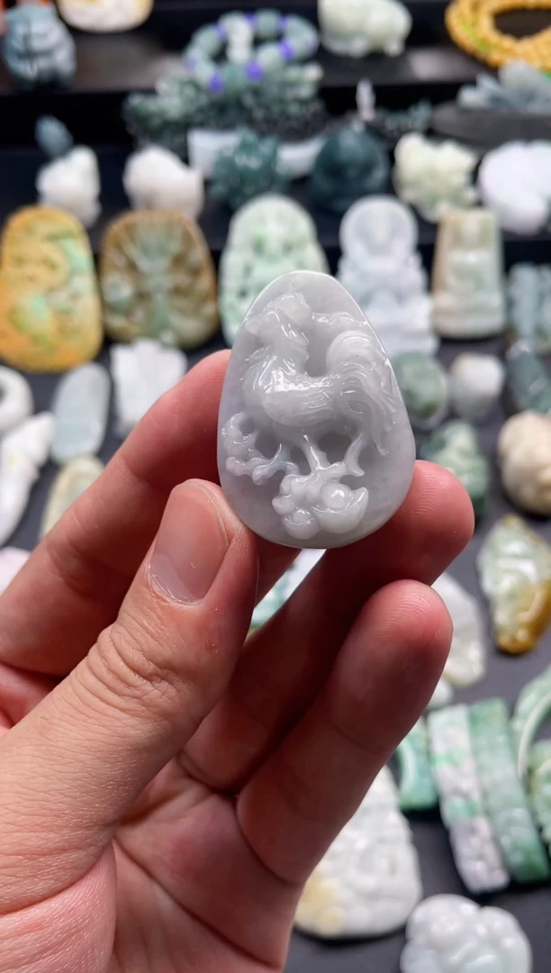 颈饰未镶嵌翡翠25  天然翡翠a货  鸡