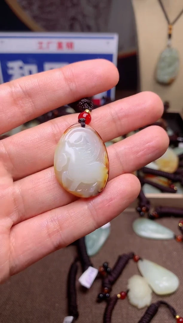【闪购商品】和田玉颈饰未镶嵌1