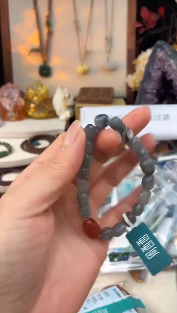 未镶嵌和田玉手饰@@B921D019671