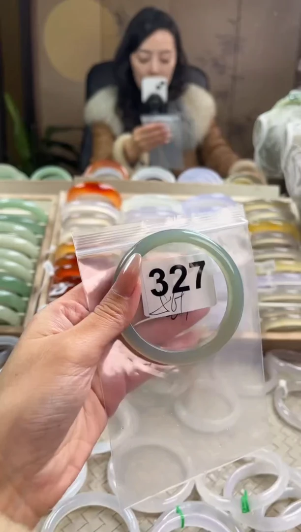 手镯玛瑙/玉髓未镶嵌327