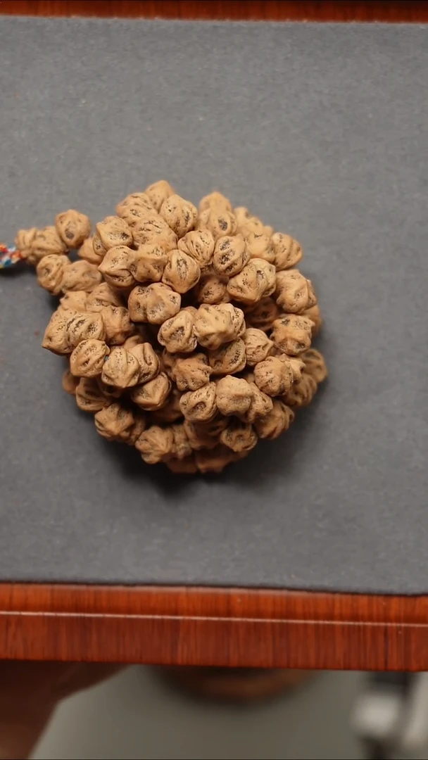 柏香籽/百香籽手串雪花侧斜切7.25
