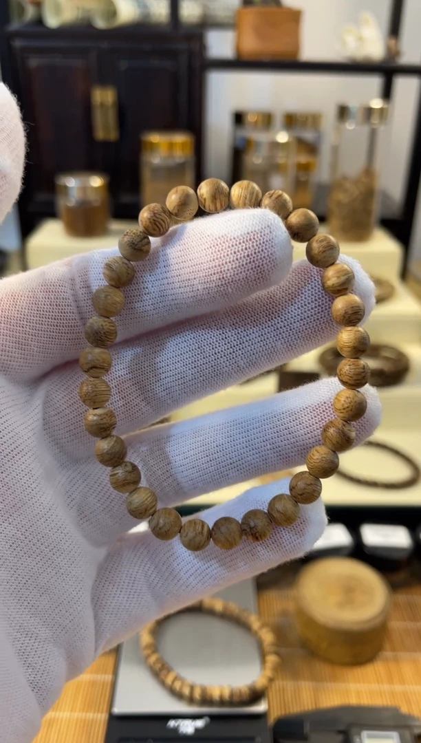 手串沉香达拉干6mm2.76g lc0057-1