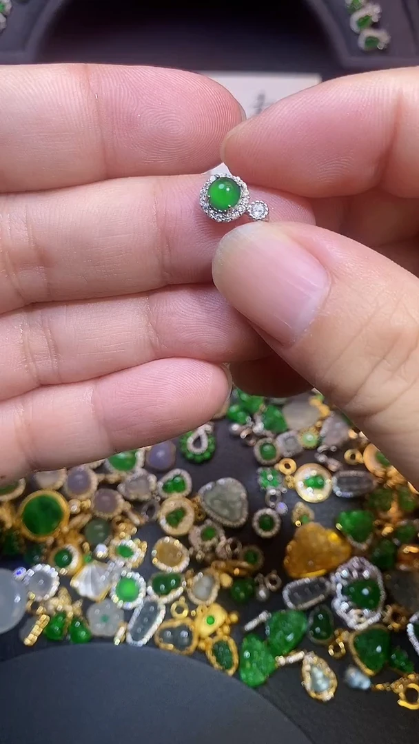 吊坠(不含链)银S925镶嵌翡翠1