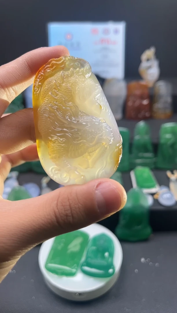 未镶嵌颈饰玛瑙/玉髓天然珠宝 一物一证