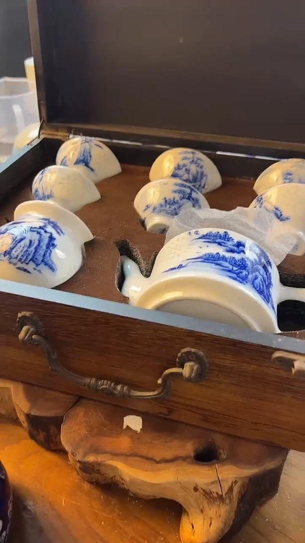 壶836高白泥茶具一套