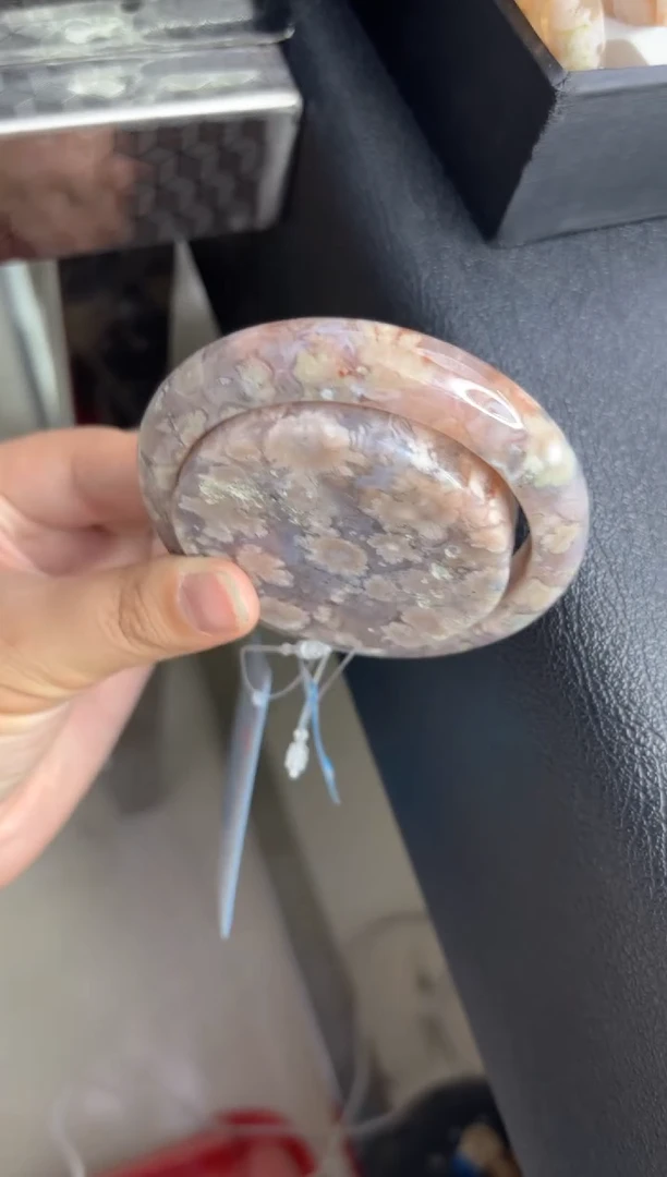 【闪购商品】石英质玉手镯未镶嵌2169（61圈赠送镯心）