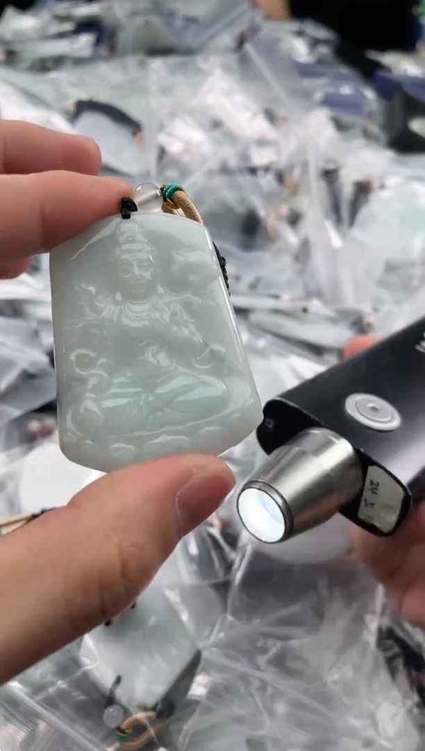 颈饰未镶嵌翡翠25/11/25/.222