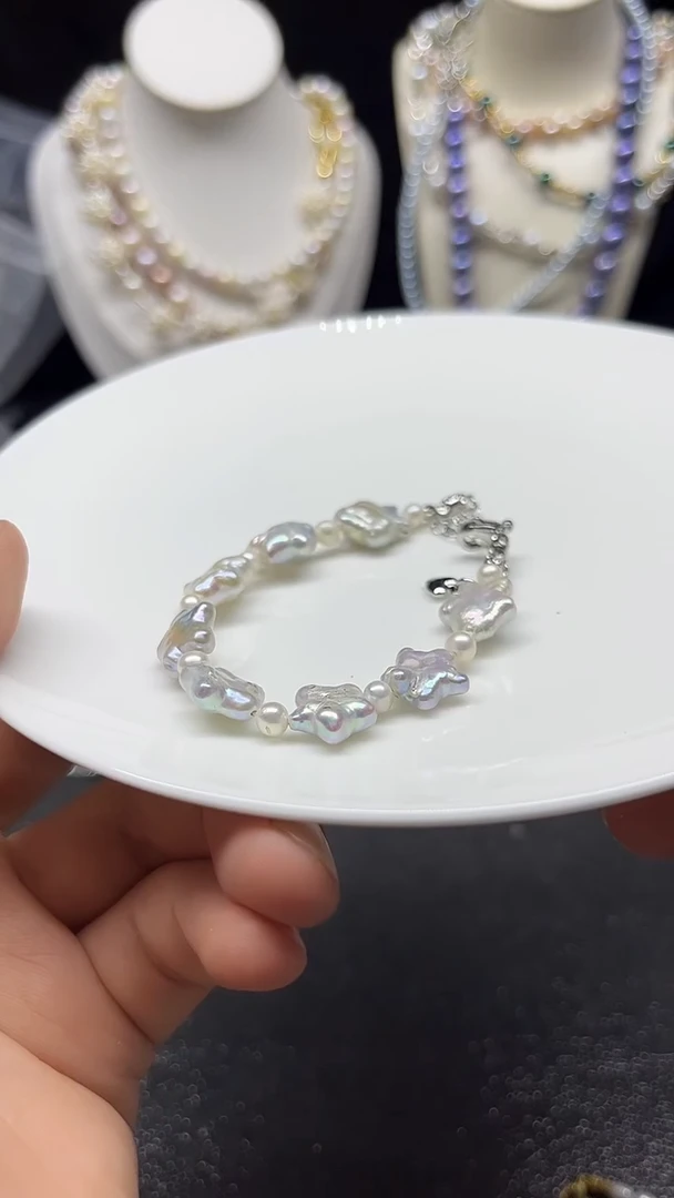 颈饰未镶嵌淡水珍珠手链