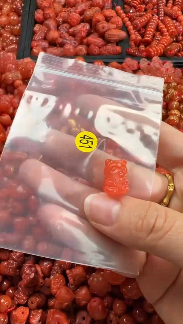 【闪购商品】南红玛瑙颈饰未镶嵌1