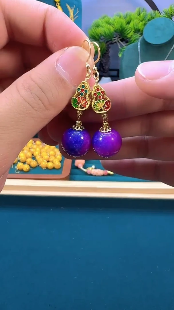 苏纪石（舒俱来）14K金镶嵌耳钉E416