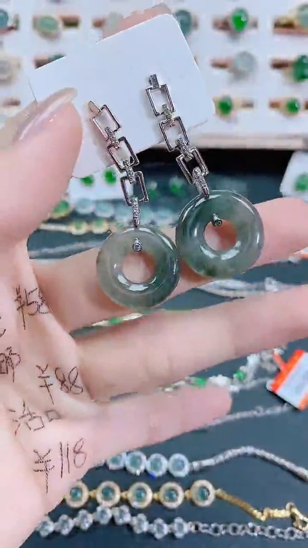 银S925镶嵌翡翠耳饰天然翡翠