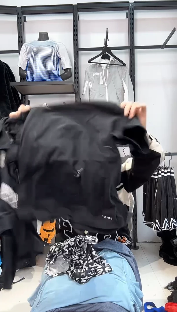 2747 编码  瑕疵直播间过款为准 尺码2