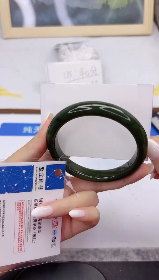 未镶嵌手镯和田玉L168-61