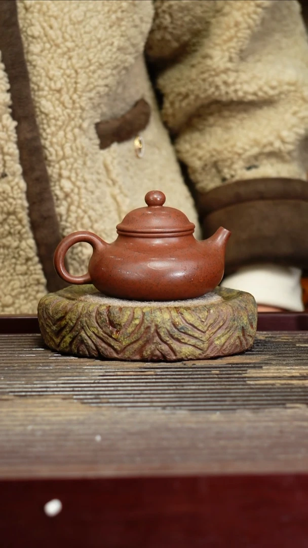 宜兴原矿紫砂壶茶壶宜兴原矿紫砂壶茶壶180C