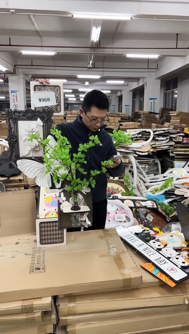 无框款孤品微瑕朵朵闪购W968