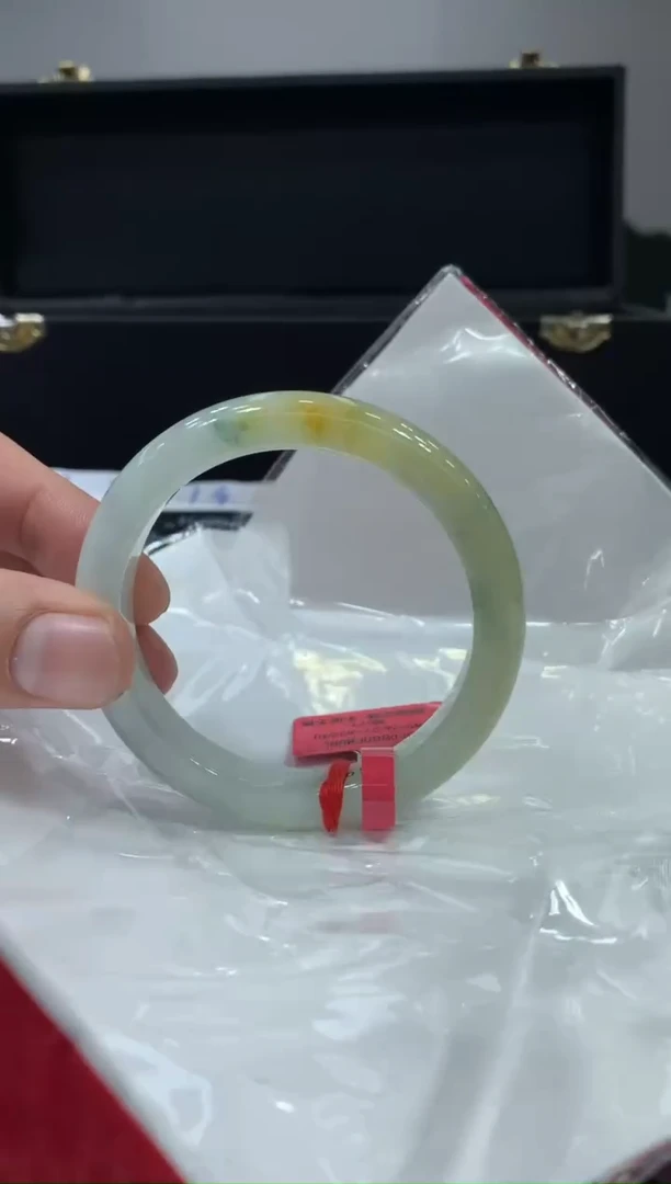 未镶嵌手镯翡翠翡翠手镯