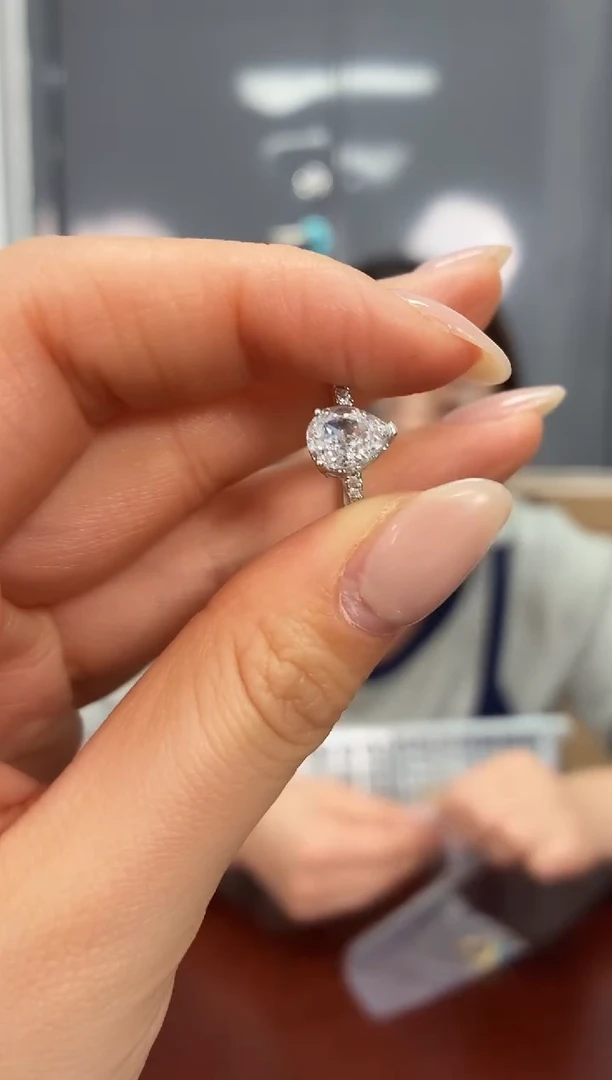 【慧慧甄选】高端轻奢手链多样性发货CL1823S