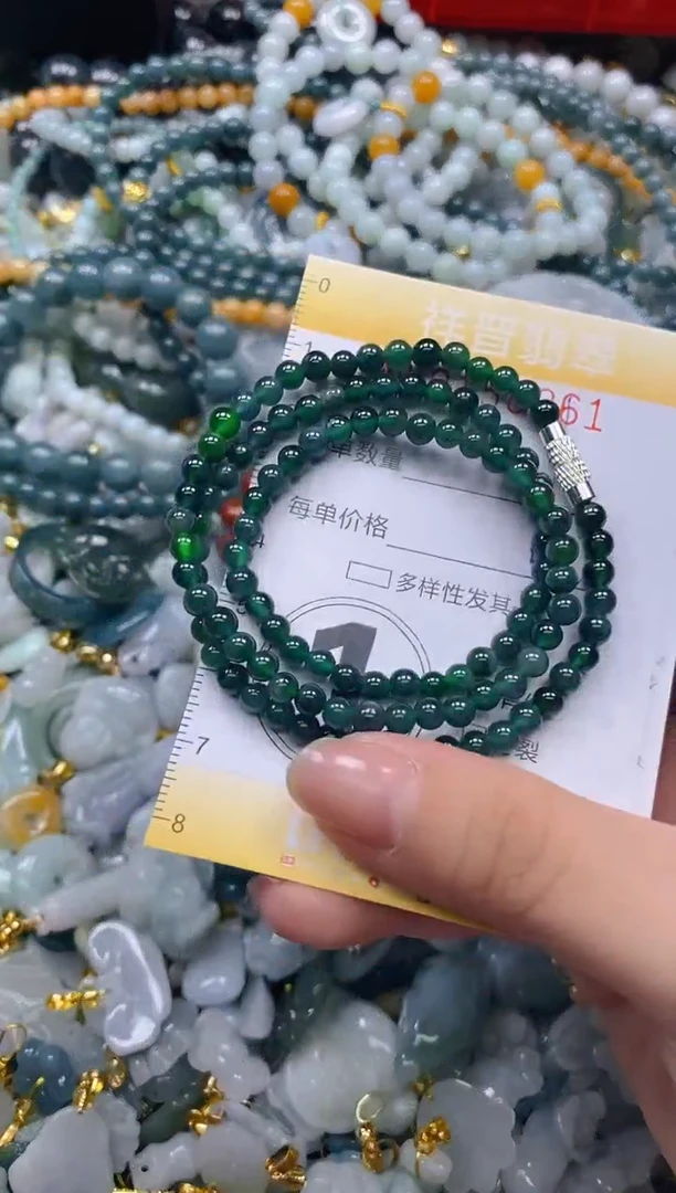 翡翠未镶嵌颈饰闪购0156361多样性发其一