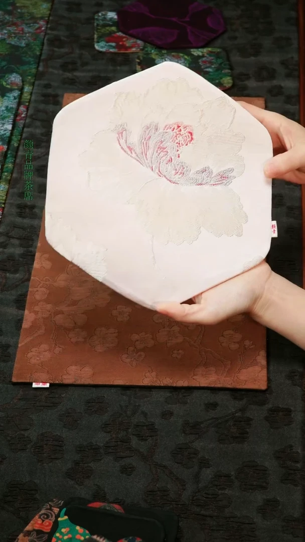 别具一阁布艺尺寸22+22