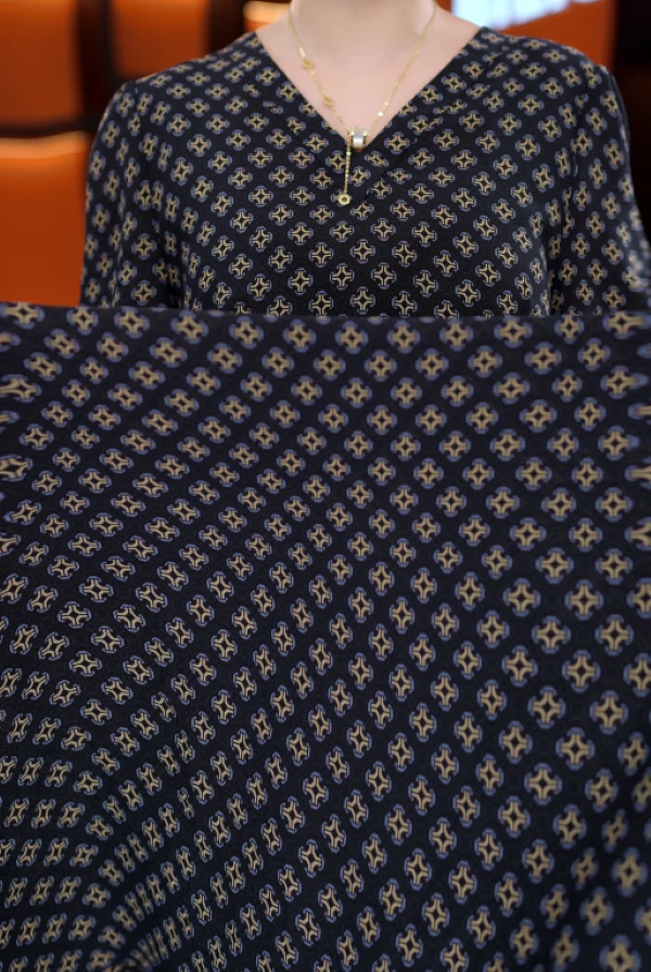 LYQ251151夏季新款时尚显瘦气质中长款气质网红百搭轻奢2楚楚