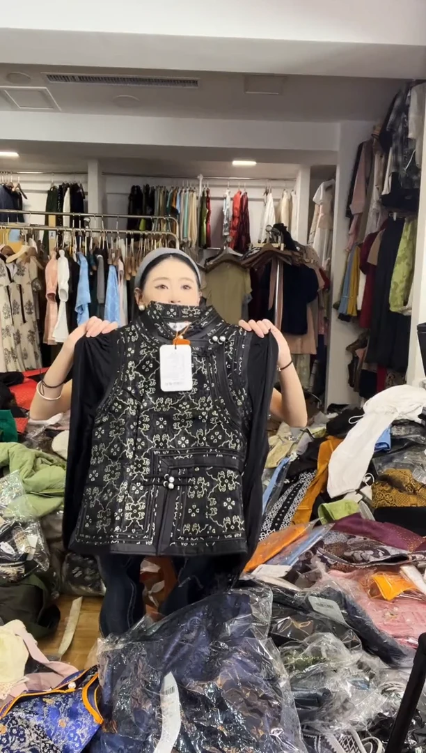 纱袖马甲       M码       80-105斤