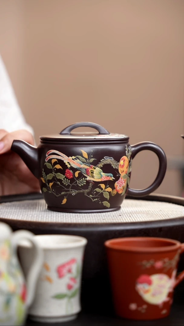 茶壶紫砂李**?紫泥汉瓦泥绘石榴鸟
