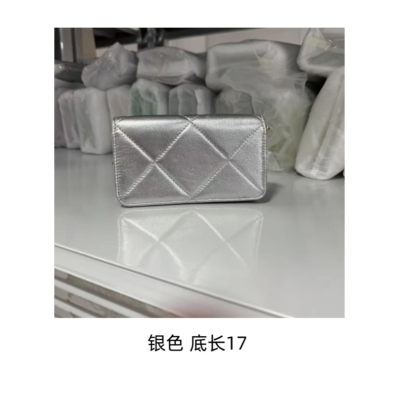 17cm小羊皮手机包时尚潮流斜跨百搭女包