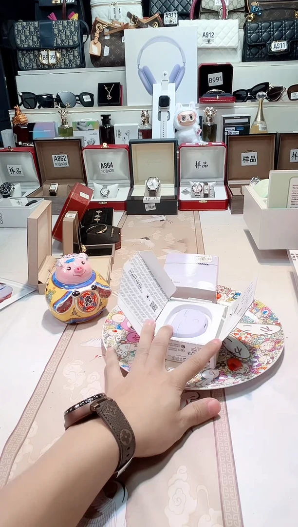 瓷片瓷器 库房到期 全部地板价@@1